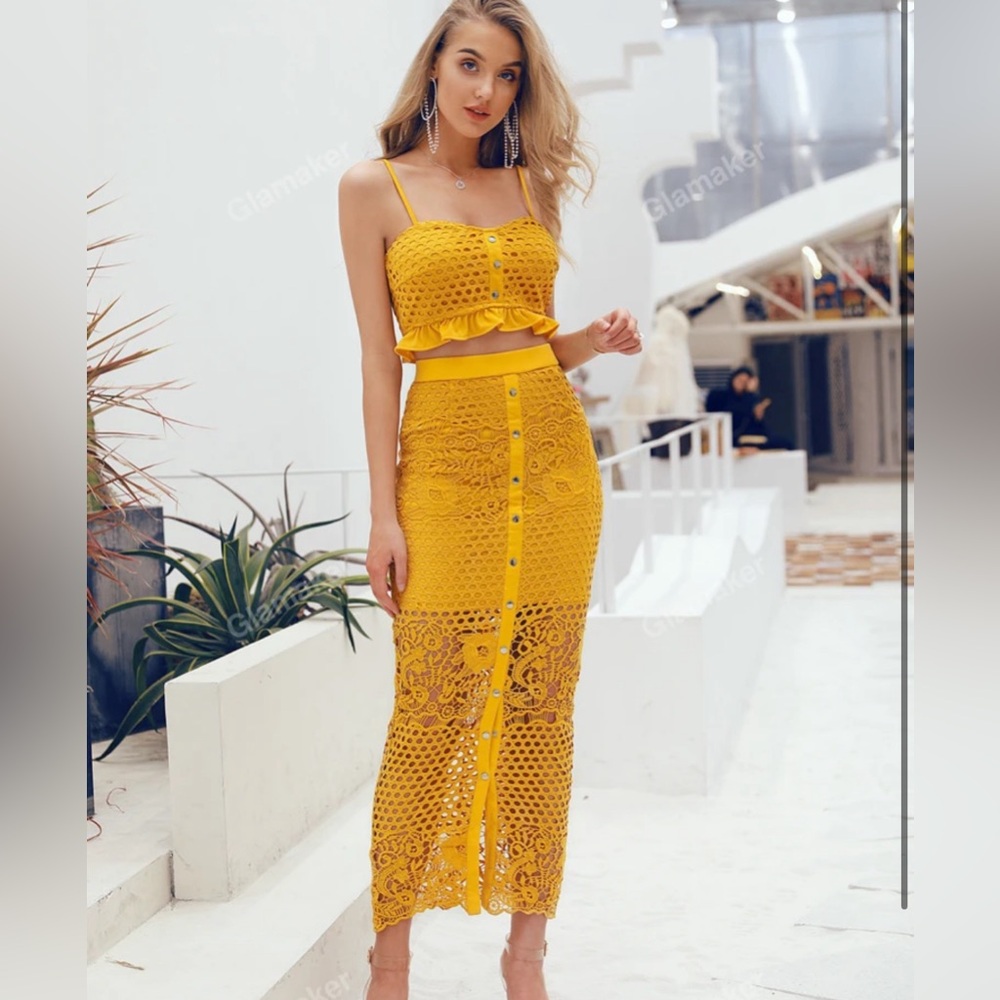 Lace yellow Skirt set